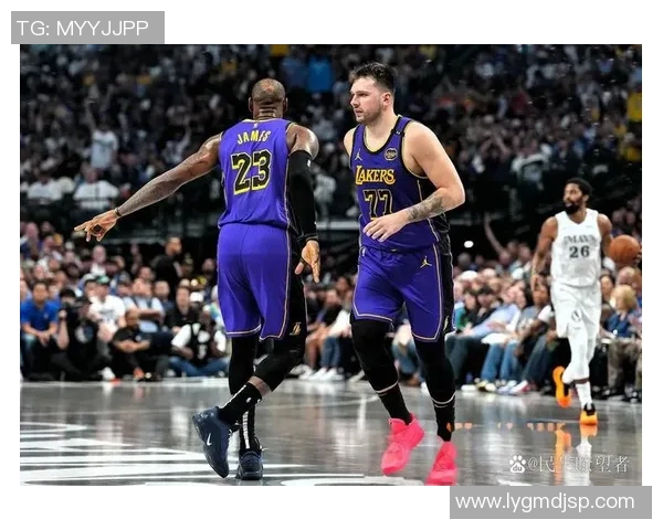 2020至2021赛季湖人与达拉斯独行侠的精彩对决回顾与分析 2020至2021赛季湖人与达拉斯独行侠的精彩对决回顾与分析