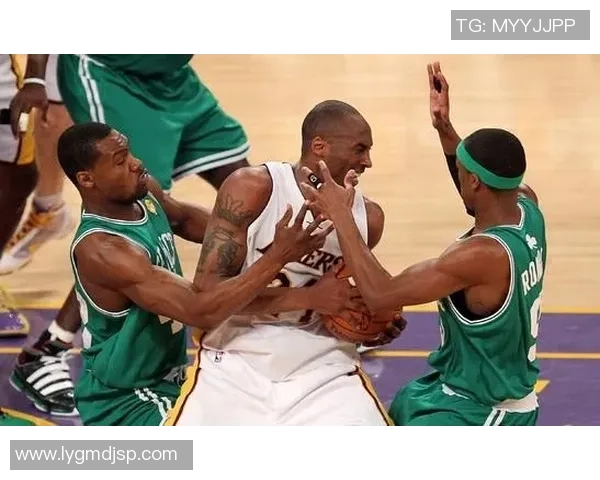 湖人对决凯尔特人经典对抗再续传奇篮球之夜